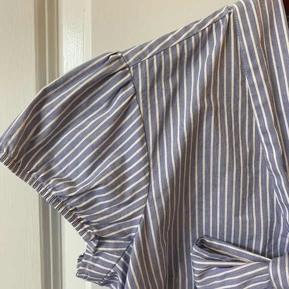 The Limited blue and white striped button up top, size XS - Picture 3 of 6
